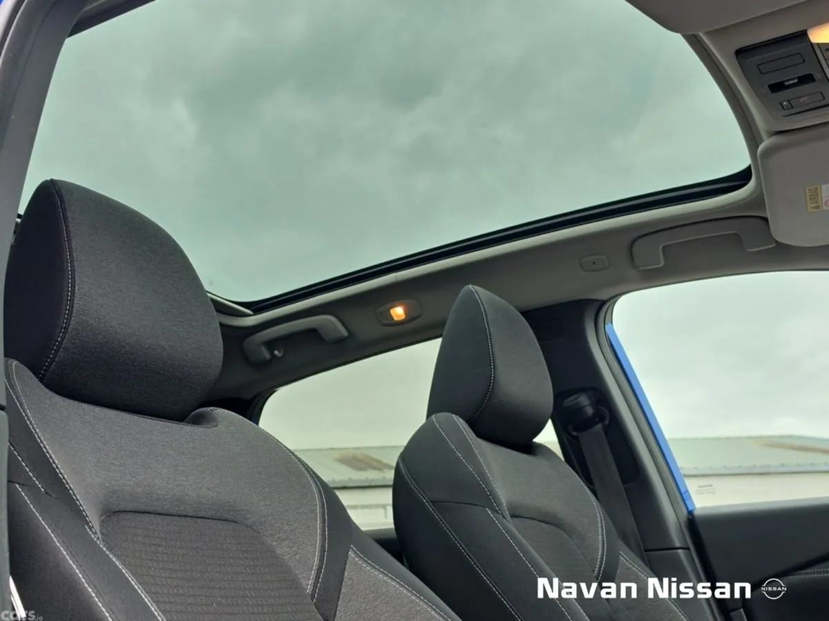 Nissan Qashqai MPV, Petrol Hybrid, 2023, Blue