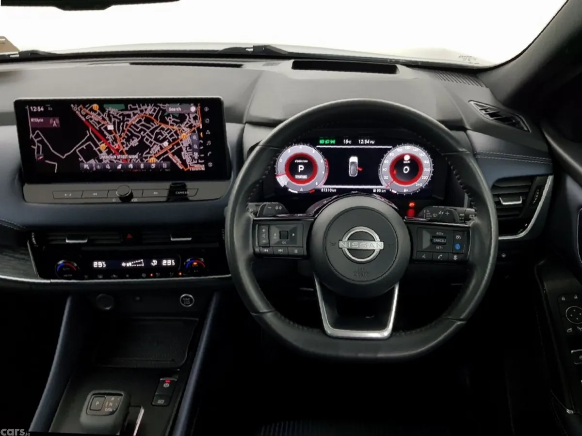Nissan Qashqai MPV, Petrol Hybrid, 2024, Grey