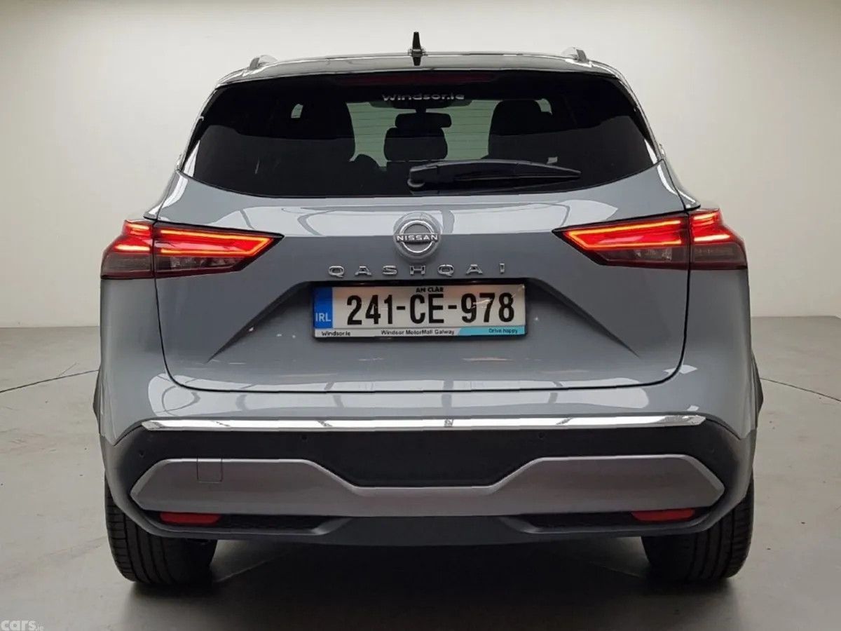 Nissan Qashqai MPV, Petrol Hybrid, 2024, Grey