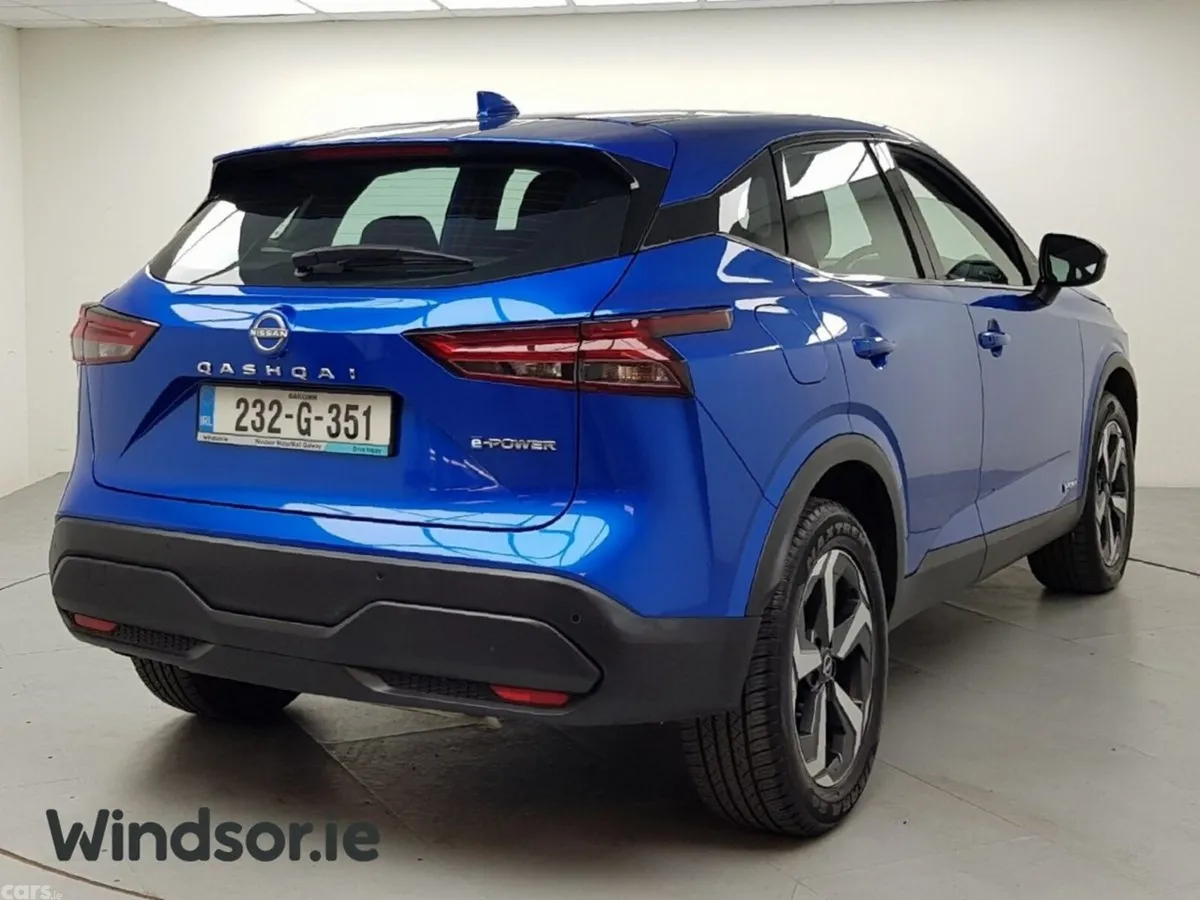 Nissan Qashqai MPV, Petrol Hybrid, 2023, Blue