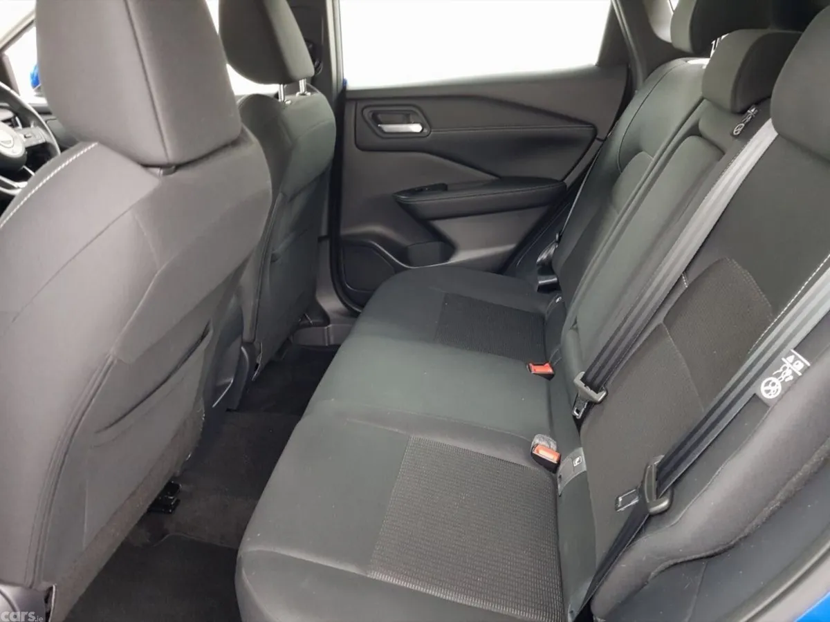 Nissan Qashqai MPV, Petrol Hybrid, 2023, Blue