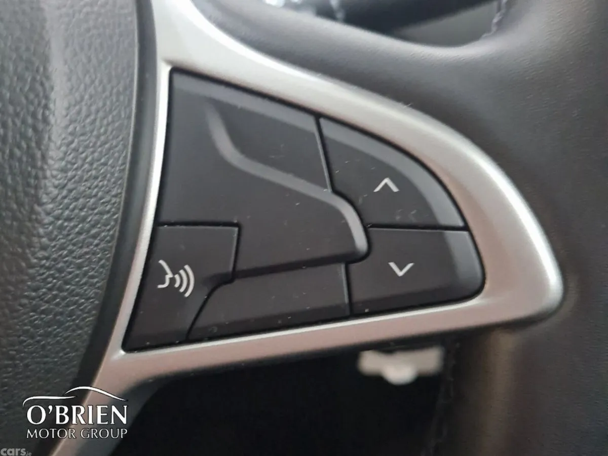 Dacia Duster SUV, Petrol, 2024, Grey