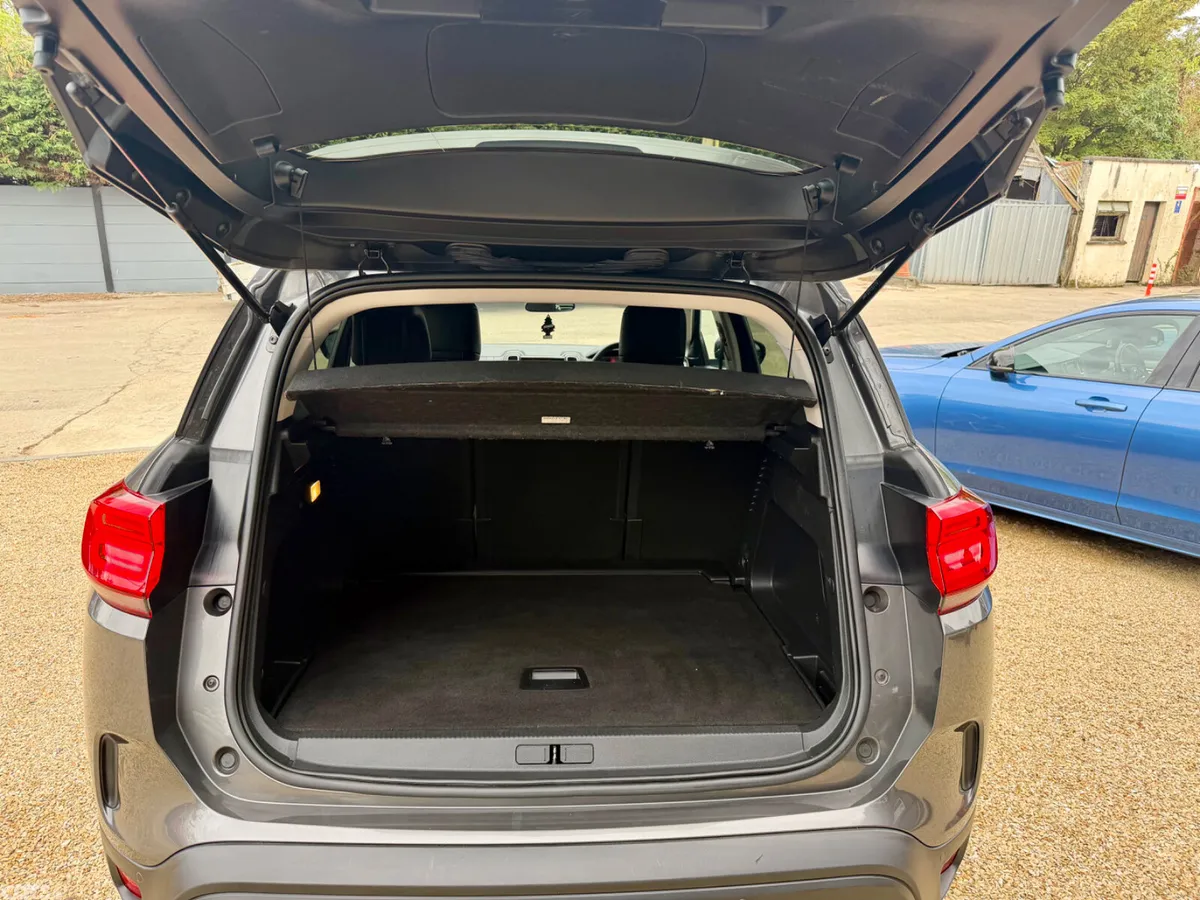 Citroen C5 Aircross Hatchback, Diesel, 2021, Grey
