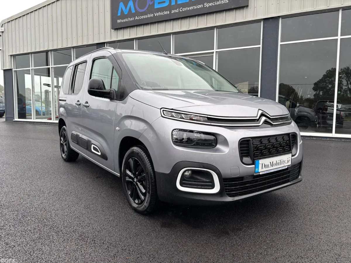 Citroen Berlingo Multispace MPV, Diesel, 2024, Silver
