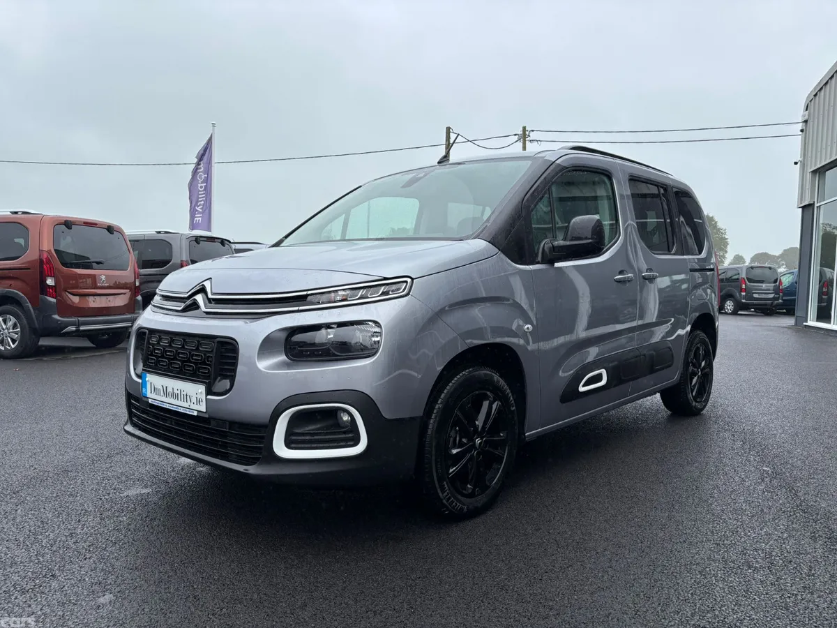 Citroen Berlingo Multispace MPV, Diesel, 2024, Silver