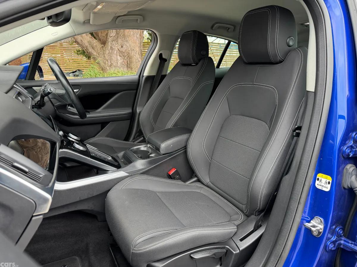 Jaguar I-Pace Estate/Jeep, Electric, 2021, Blue