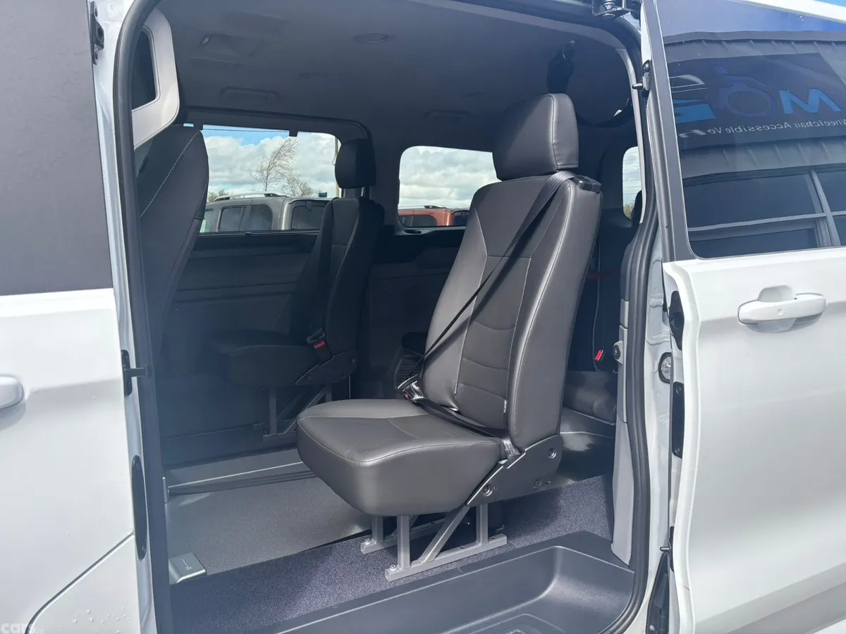 Ford Tourneo Custom MPV, Diesel, 2026, White