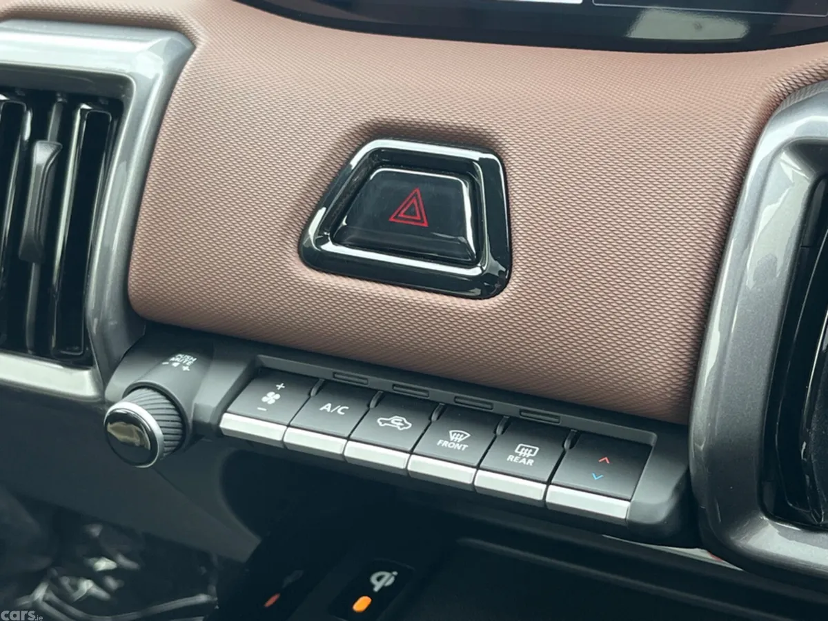 Suzuki Vitara Hatchback, Electric, 2026, Silver