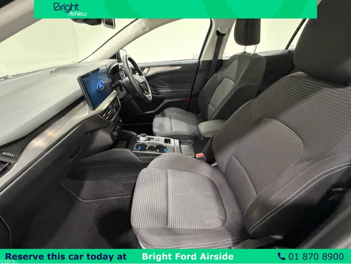 Ford Focus Estate, Diesel, 2024, Blue