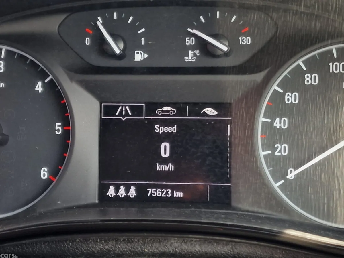 Opel Mokka MPV, Diesel, 2019, Grey