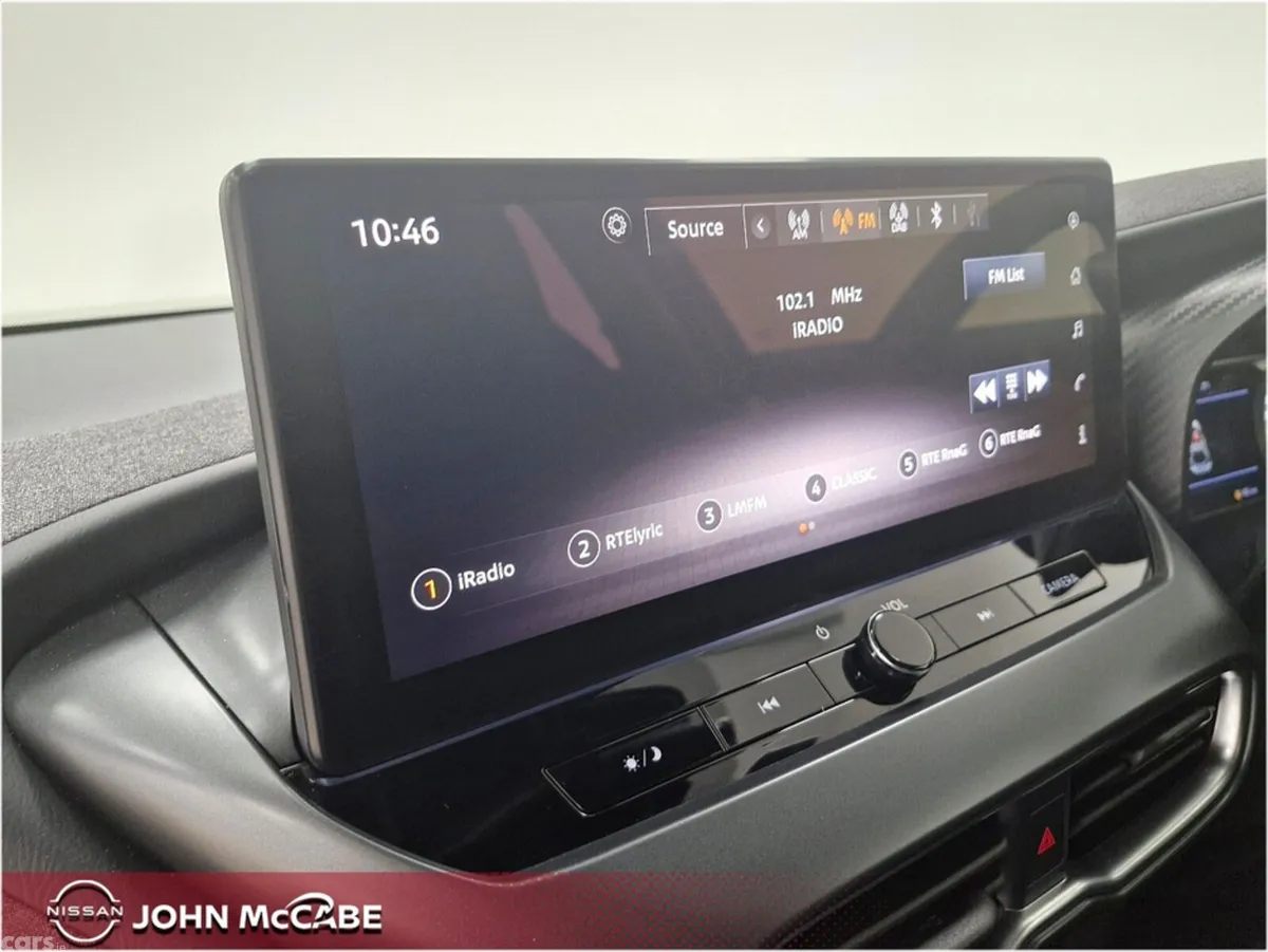 Nissan Juke MPV, Petrol, 2025, Grey