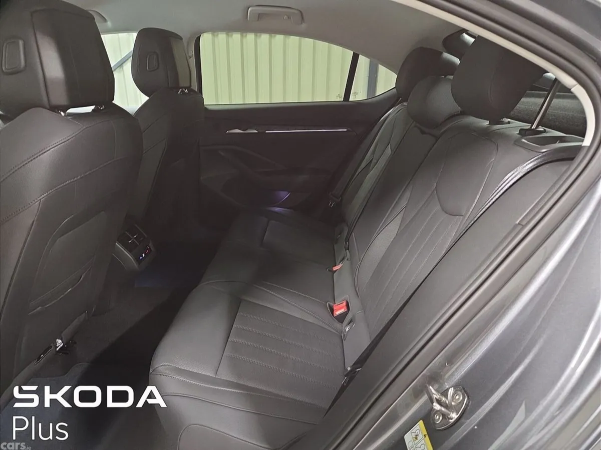 Skoda Superb Saloon, Diesel, 2024, Grey