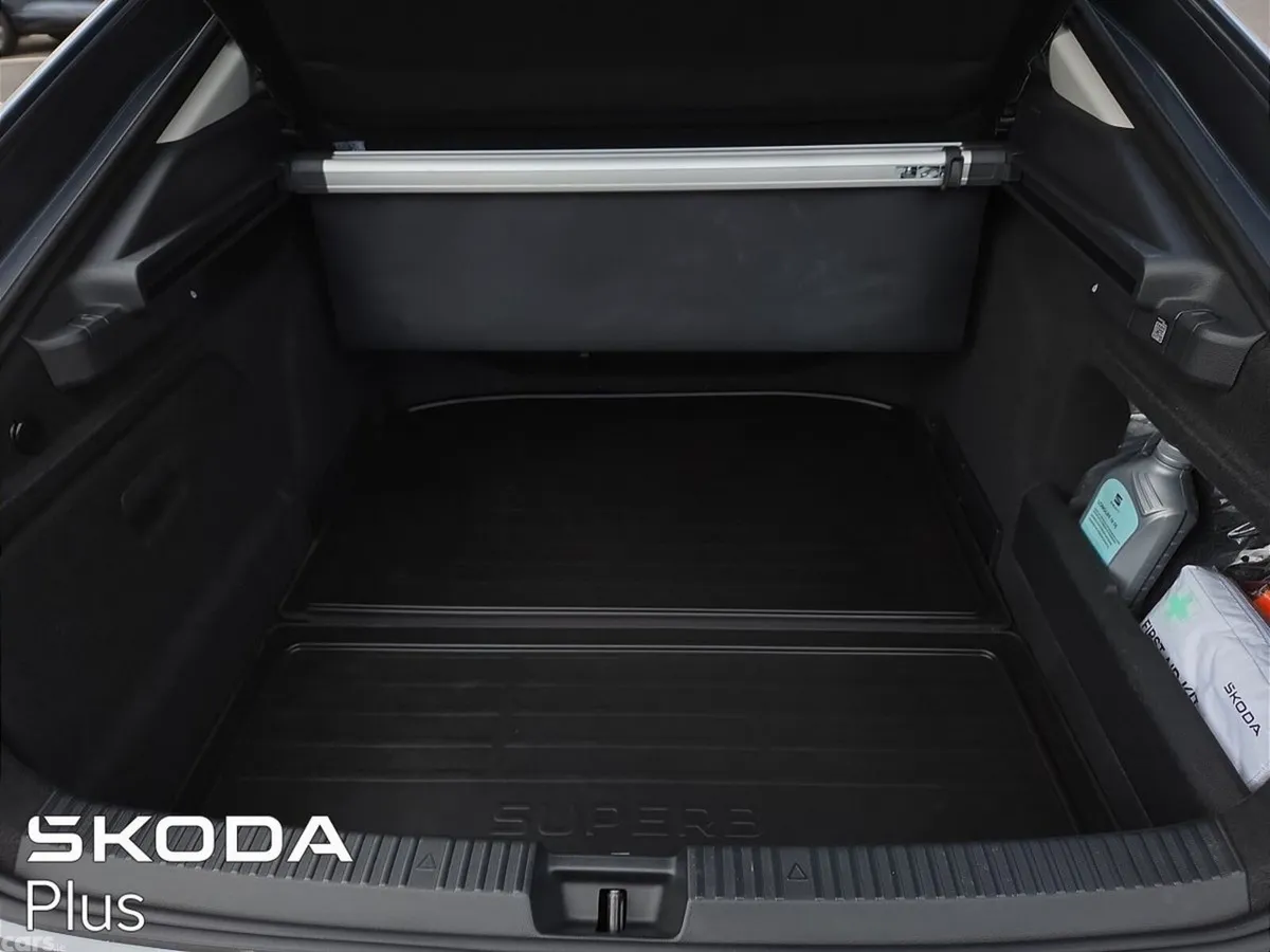 Skoda Superb Saloon, Diesel, 2024, Grey