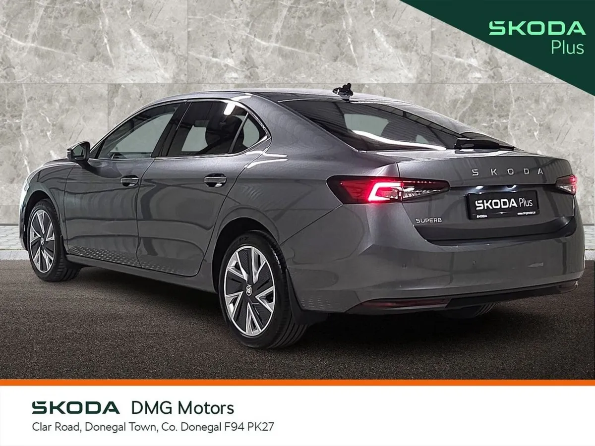 Skoda Superb Saloon, Diesel, 2024, Grey