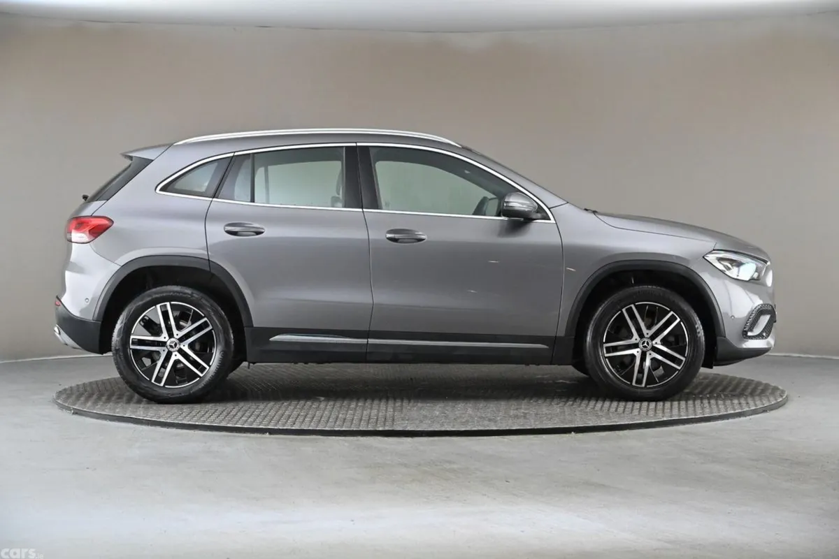 Mercedes-Benz GLA SUV, Diesel, 2022, Grey