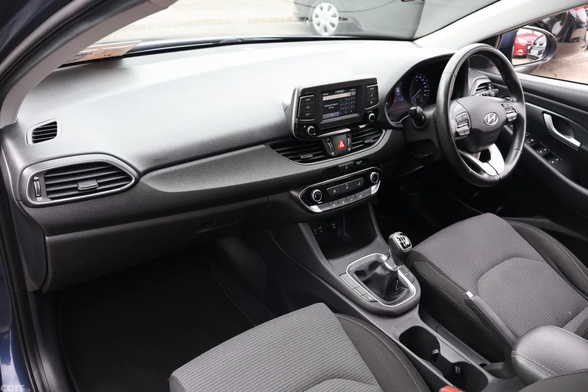 Hyundai i30 Hatchback, Diesel, 2018, Blue