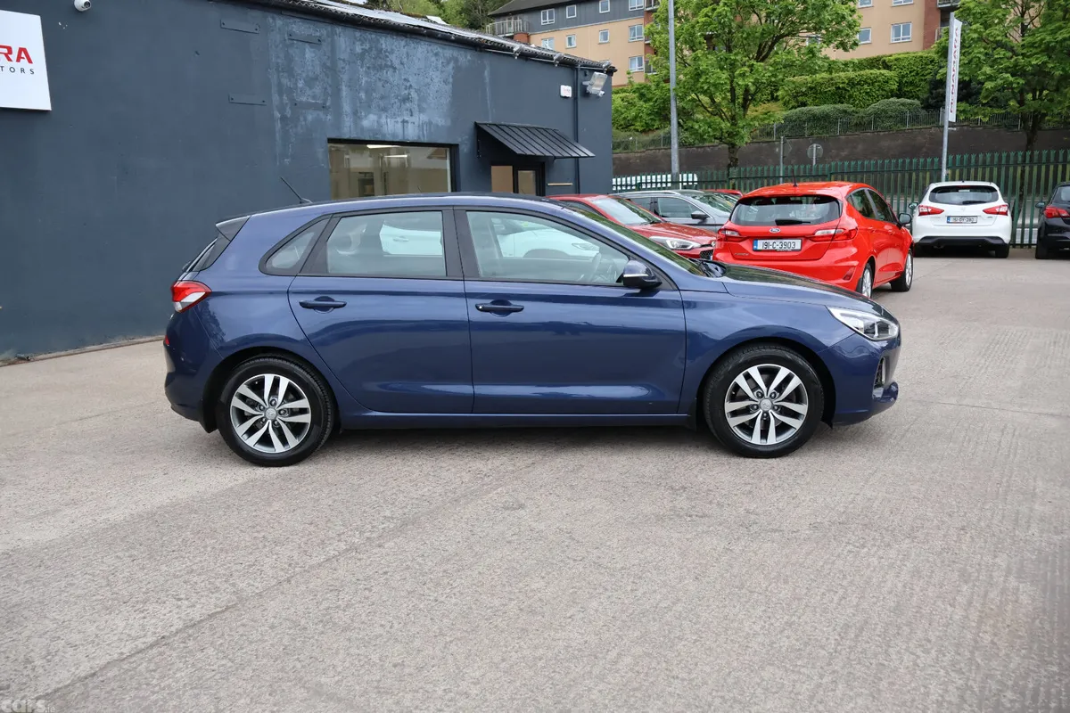 Hyundai i30 Hatchback, Diesel, 2018, Blue