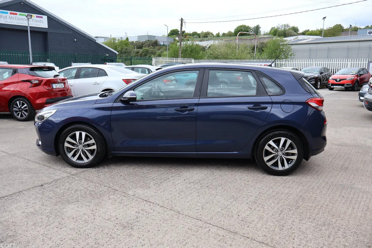 Hyundai i30 Hatchback, Diesel, 2018, Blue