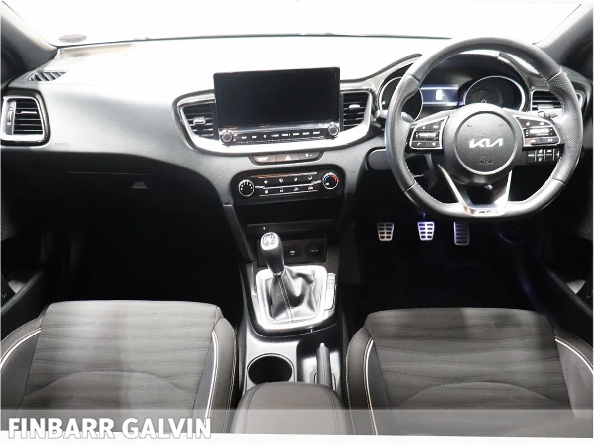 Kia Ceed Hatchback, Diesel Hybrid, 2024, Grey