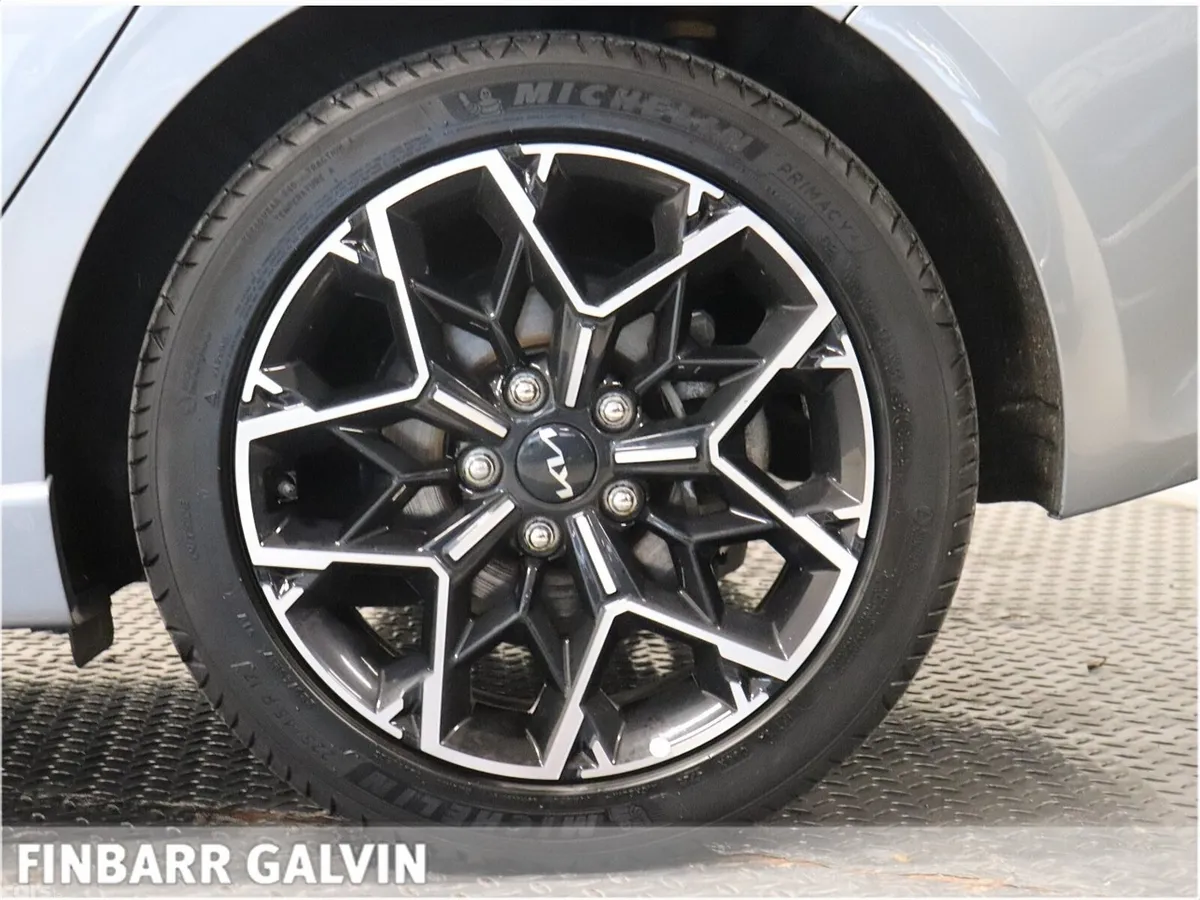 Kia Ceed Hatchback, Diesel Hybrid, 2024, Grey