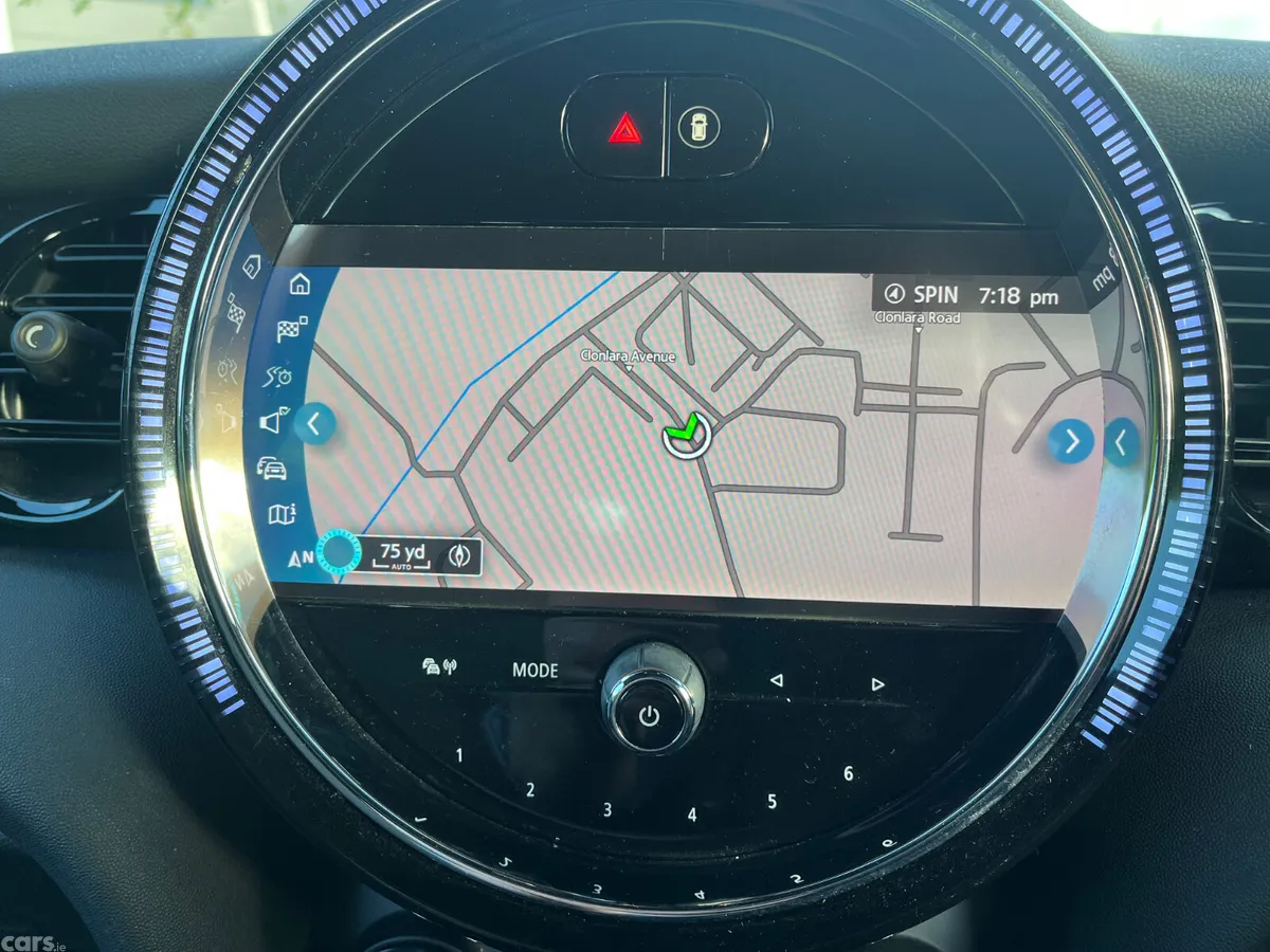 Mini Electric Hatchback, Electric, 2022, Black