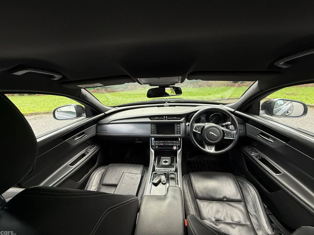 Jaguar XF Saloon, Diesel, 2016, Black