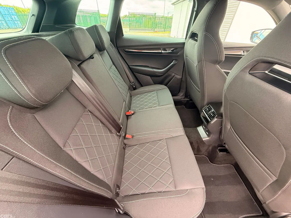 Skoda Karoq Estate/Jeep, Diesel, 2021, Grey