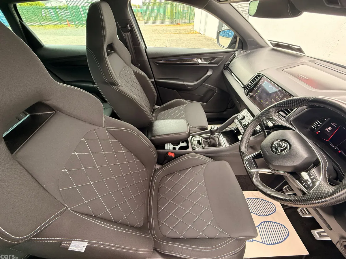 Skoda Karoq Estate/Jeep, Diesel, 2021, Grey