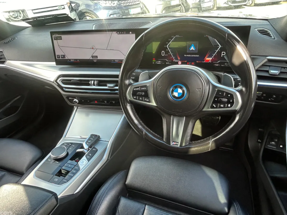 BMW 3-Series Estate, Petrol Plug-in Hybrid, 2023, Black