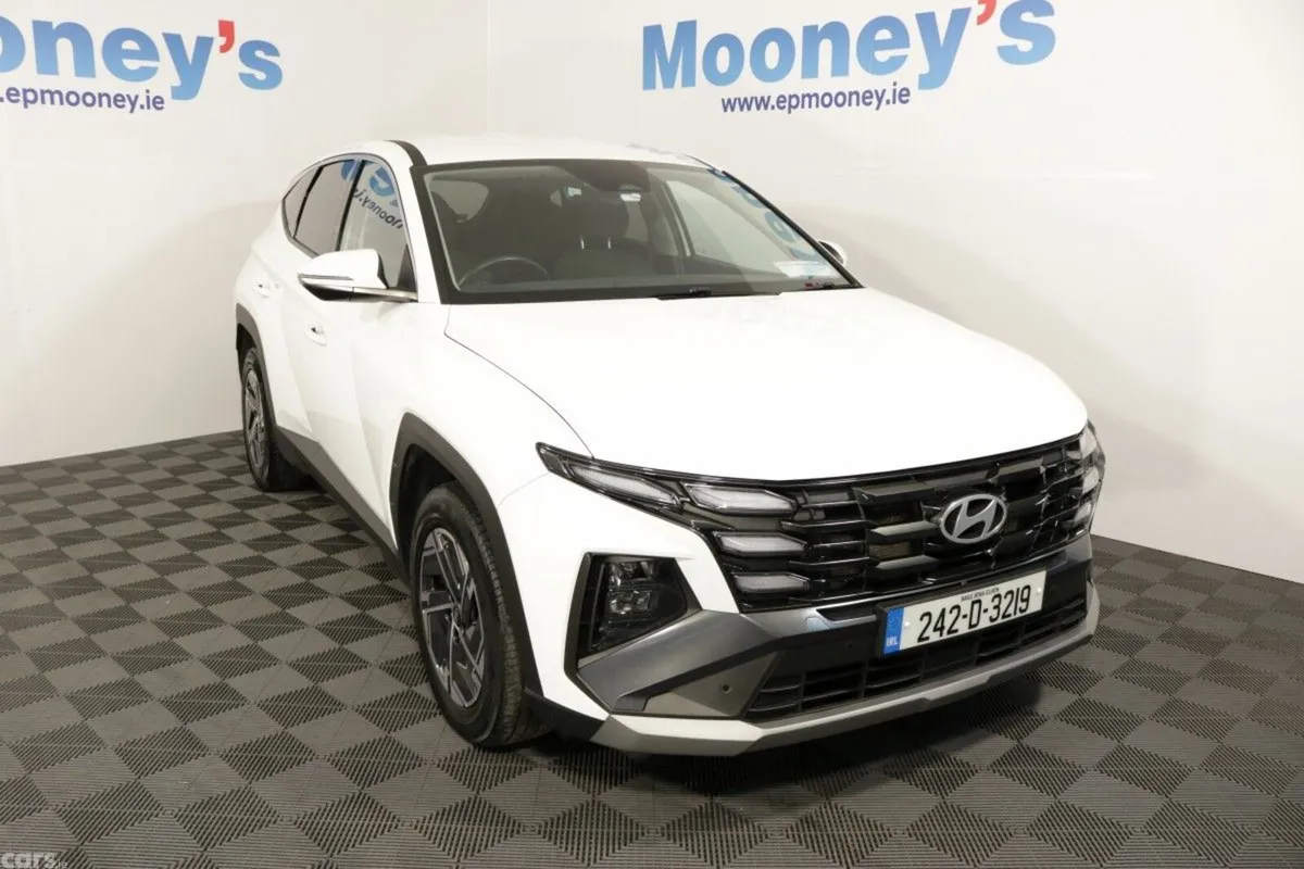 Hyundai Tucson SUV, Diesel, 2024, White