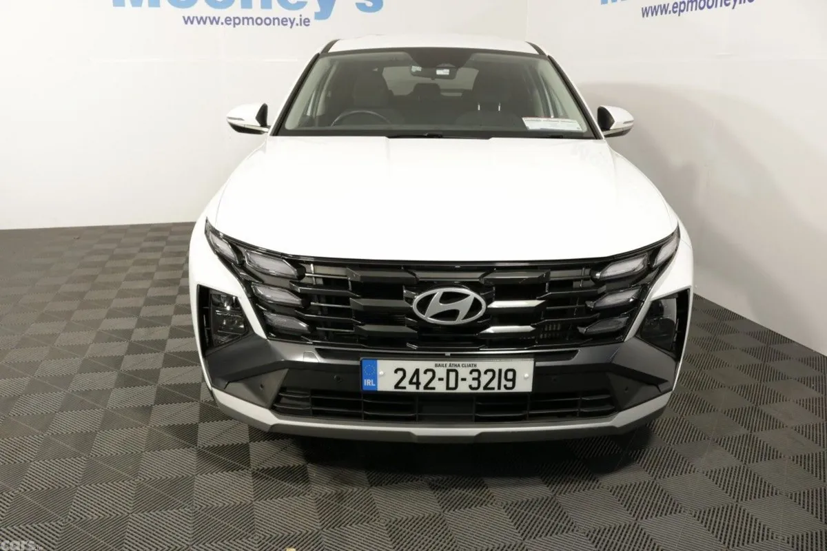 Hyundai Tucson SUV, Diesel, 2024, White