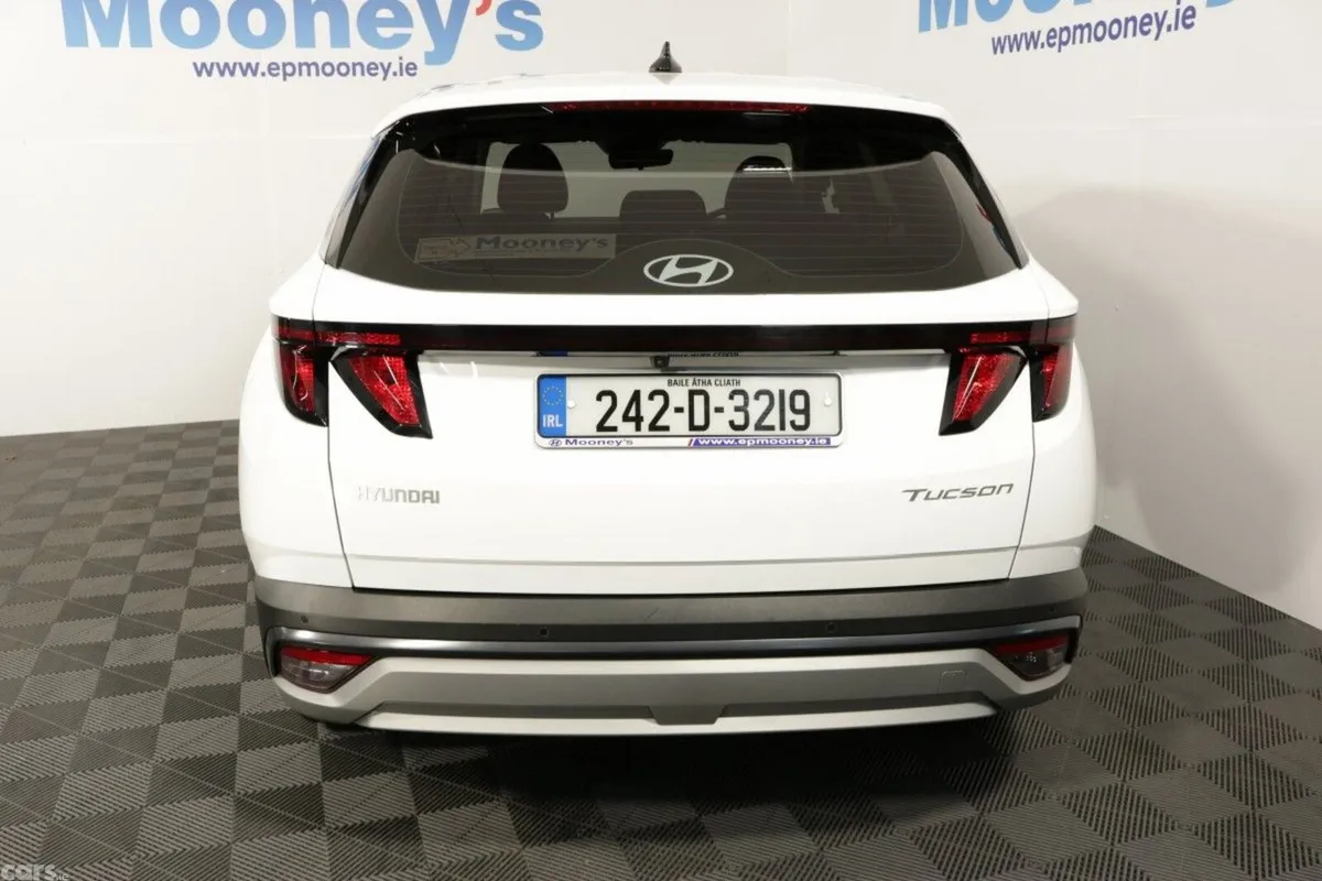 Hyundai Tucson SUV, Diesel, 2024, White