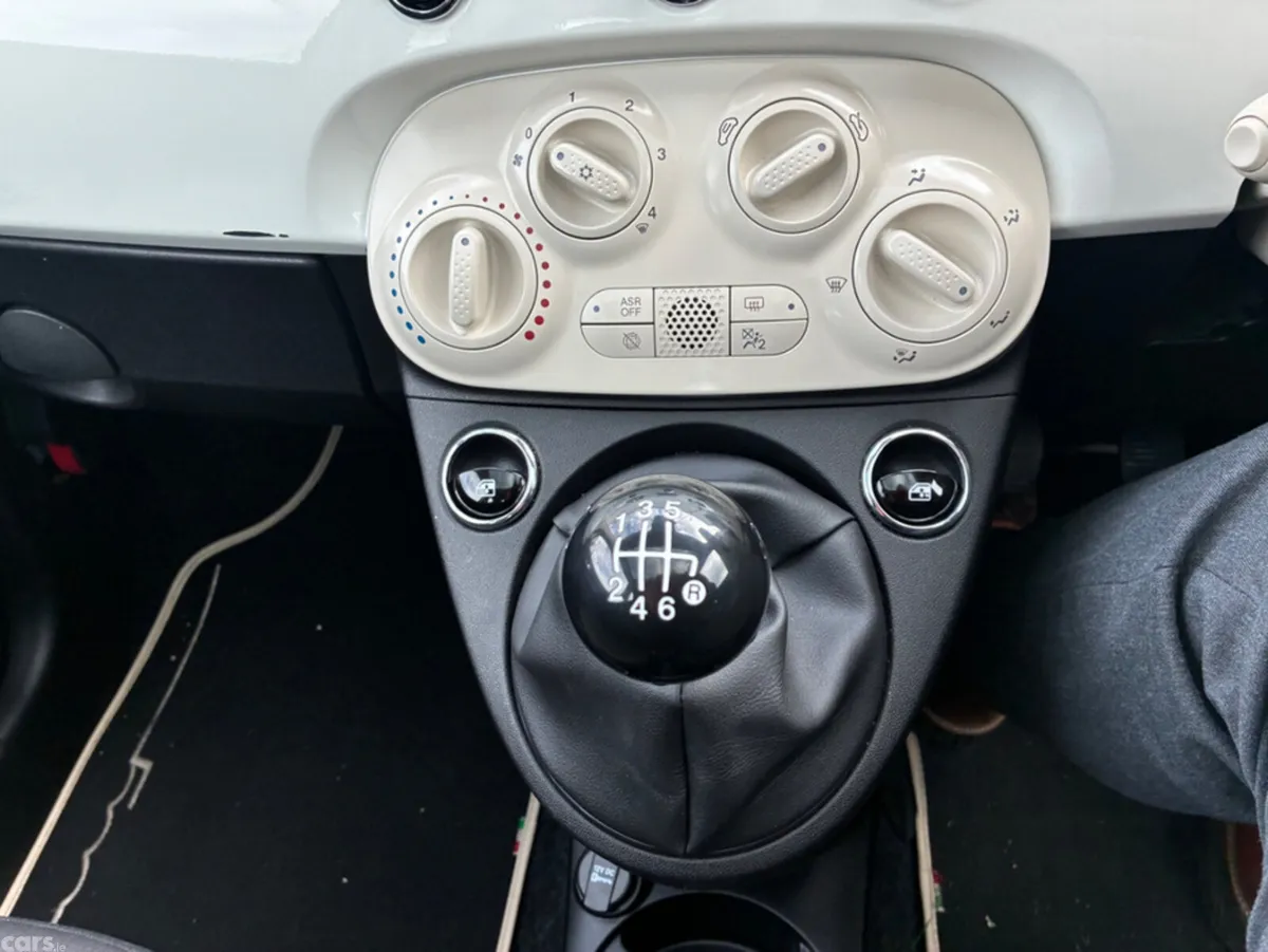 Fiat 500 Hatchback, Petrol, 2023, White