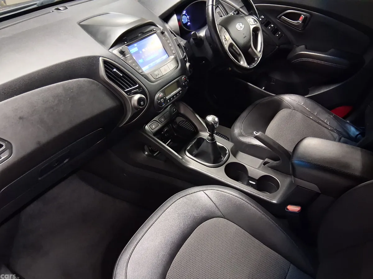 Hyundai ix35 SUV, Diesel, 2014, Grey