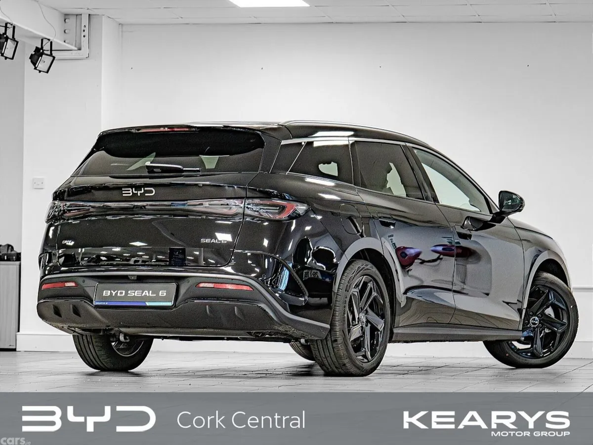 BYD Seal 6 Estate, Petrol Plug-in Hybrid, 2027, Black
