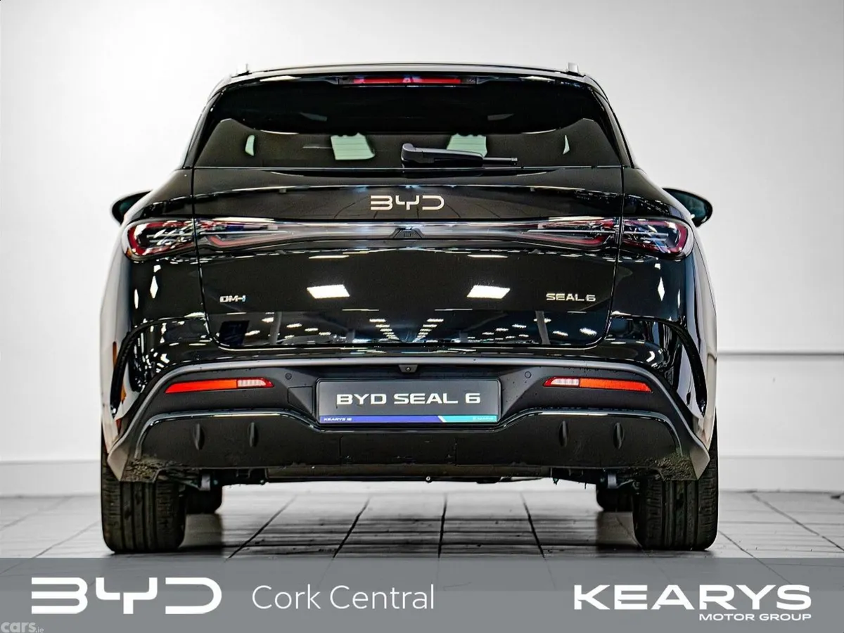 BYD Seal 6 Estate, Petrol Plug-in Hybrid, 2027, Black
