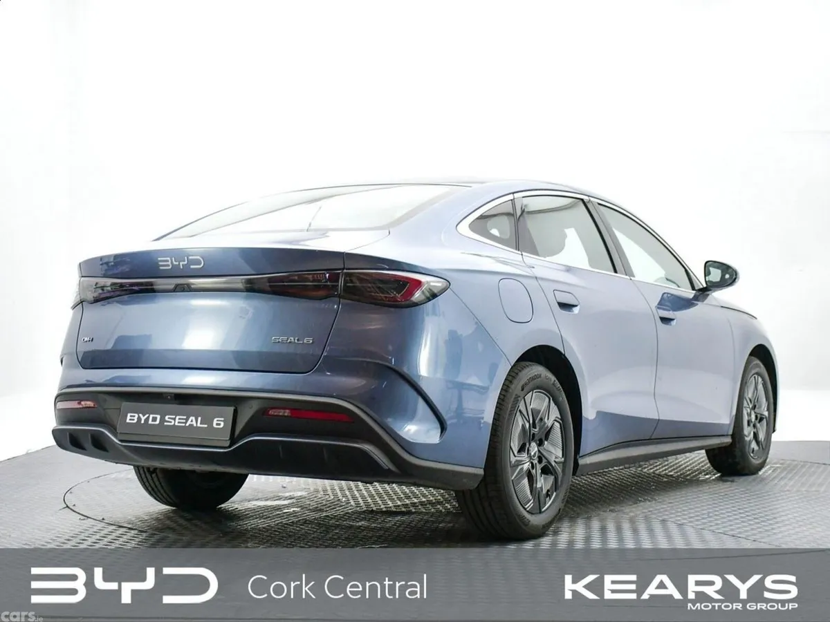 BYD Seal 6 Saloon, Petrol Plug-in Hybrid, 2027, Blue
