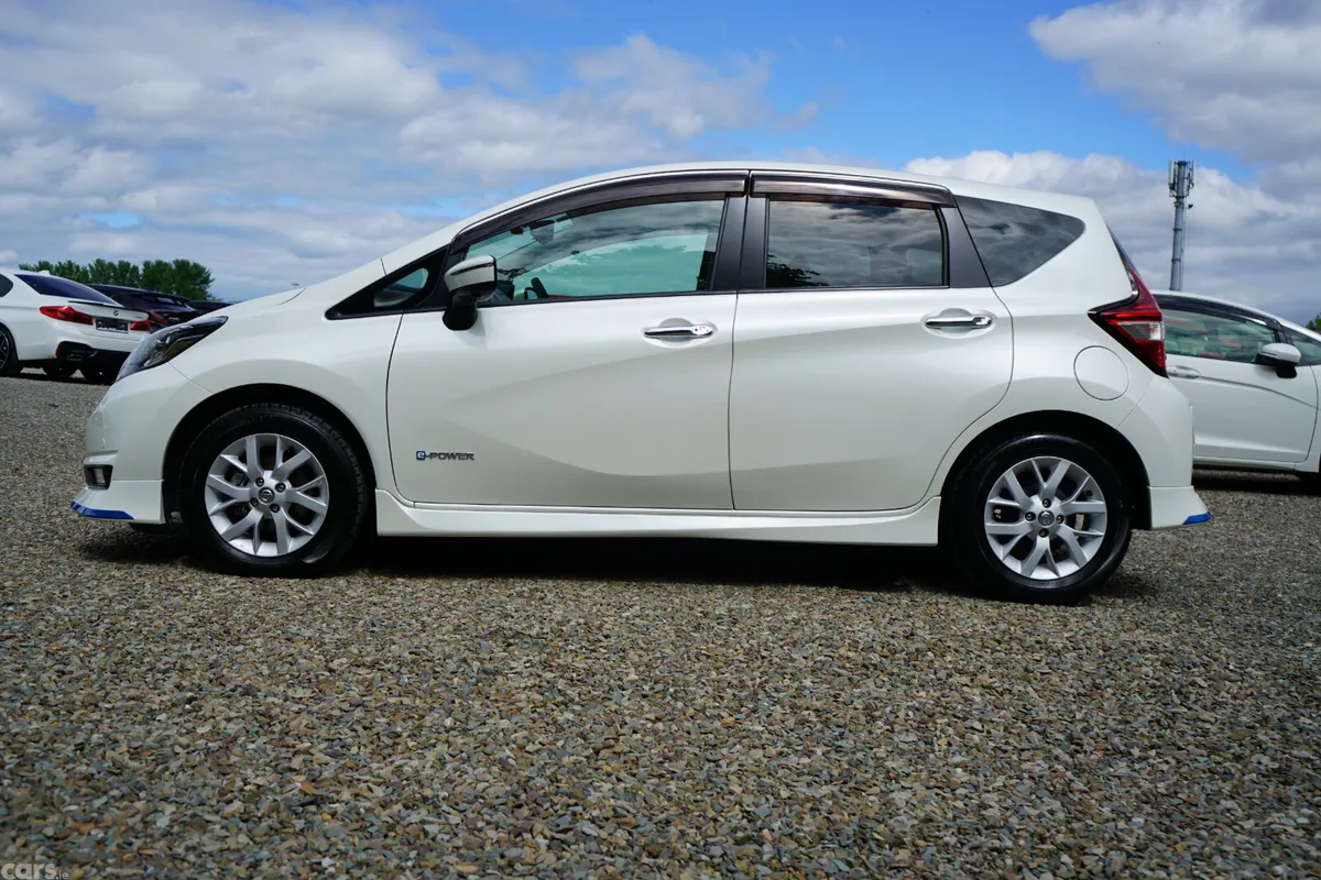 Nissan Note Hatchback, Petrol Hybrid, 2018, White