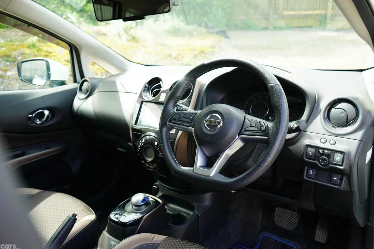 Nissan Note Hatchback, Petrol Hybrid, 2018, White