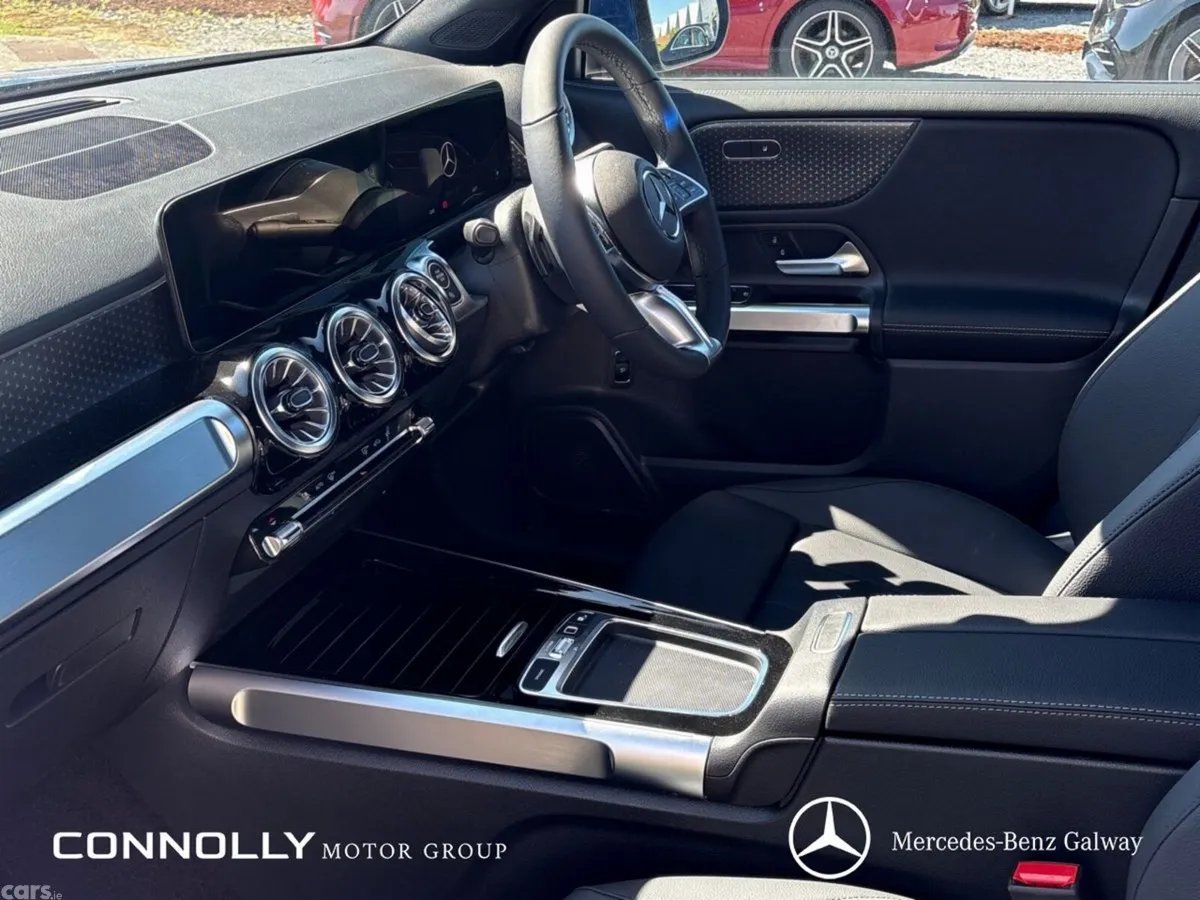 Mercedes-Benz GLB SUV, Diesel, 2027, Blue