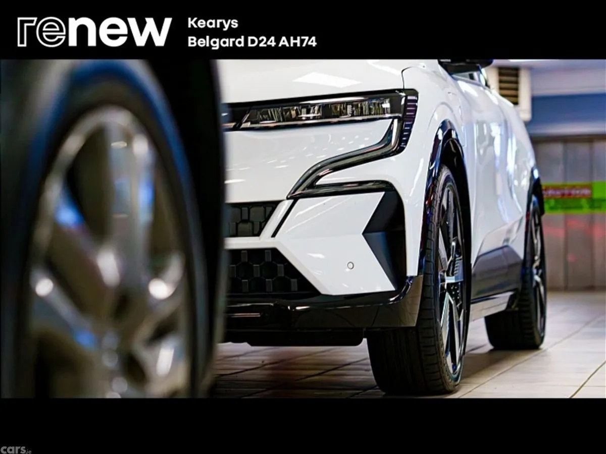 Renault Megane E-Tech Hatchback, Electric, 2024, White