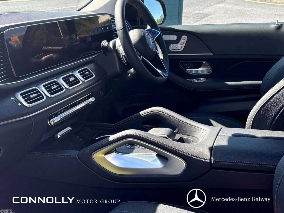 Mercedes-Benz GLE SUV, Diesel Plug-in Hybrid, 2027, Black