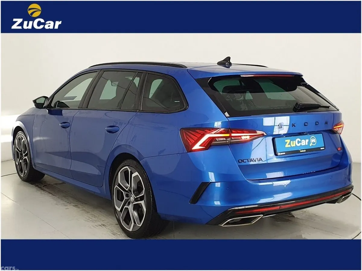 Skoda Octavia Estate, Diesel, 2024, Blue