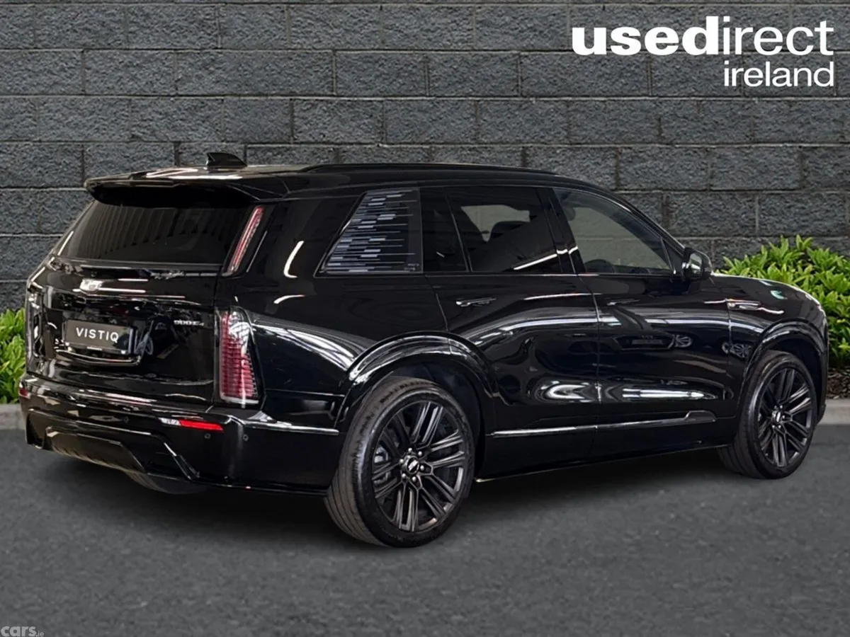 Cadillac Vistiq Estate, Electric, 2026, Black