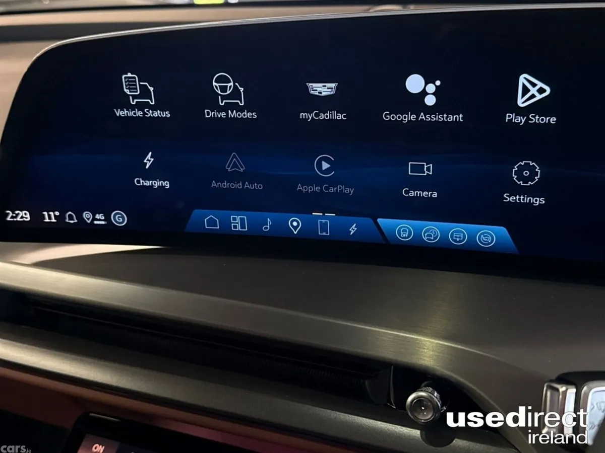 Cadillac Vistiq Estate, Electric, 2026, Black