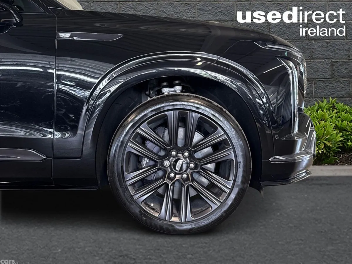 Cadillac Vistiq Estate, Electric, 2026, Black