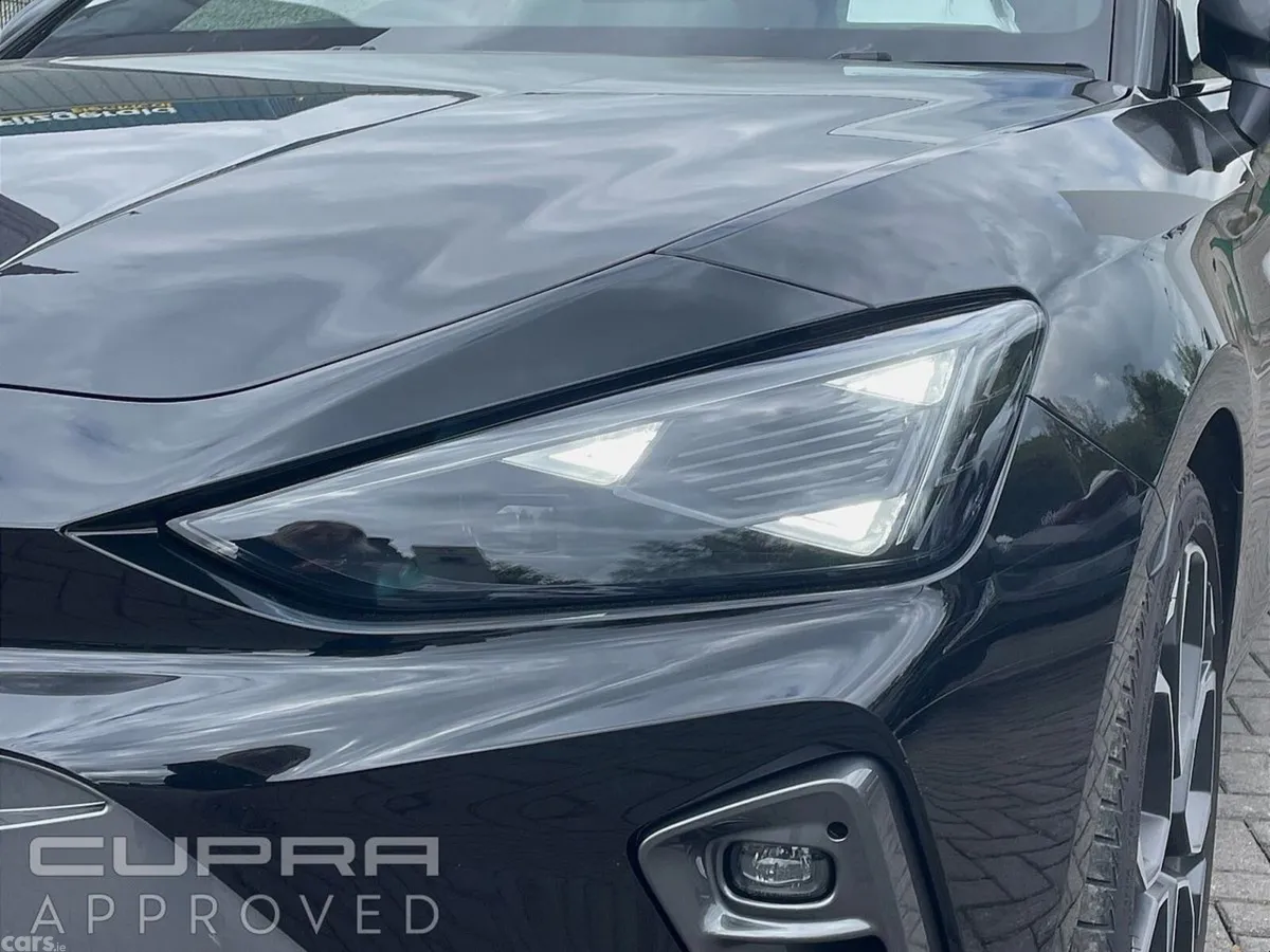 Cupra Leon Hatchback, Petrol, 2025, Black