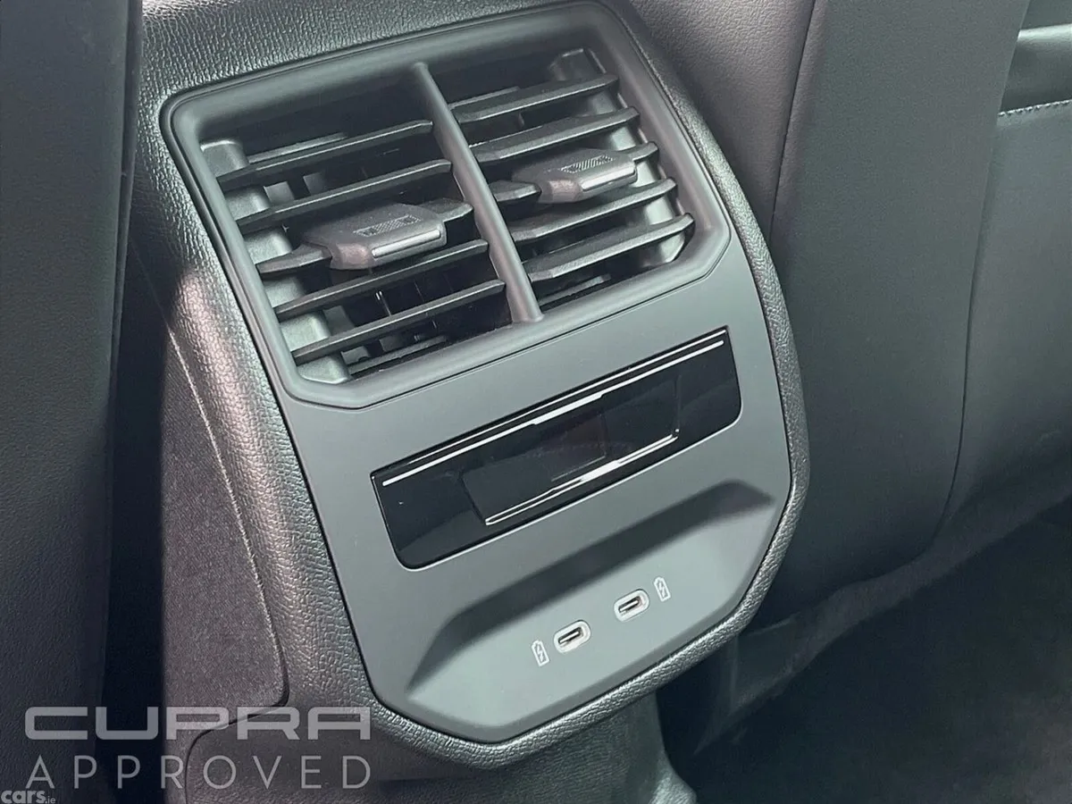 Cupra Leon Hatchback, Petrol, 2025, Black