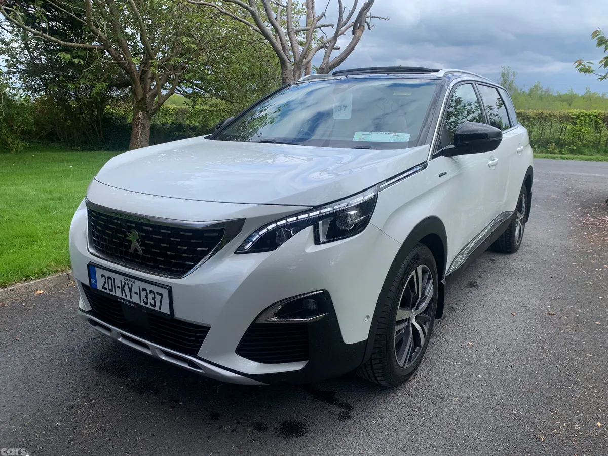 Peugeot 5008 MPV, Diesel, 2020, White