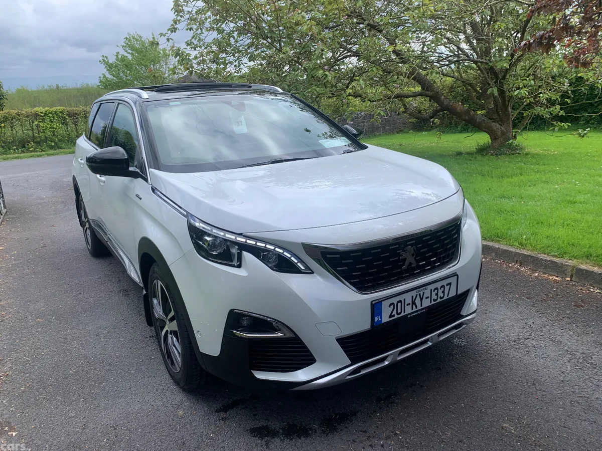 Peugeot 5008 MPV, Diesel, 2020, White